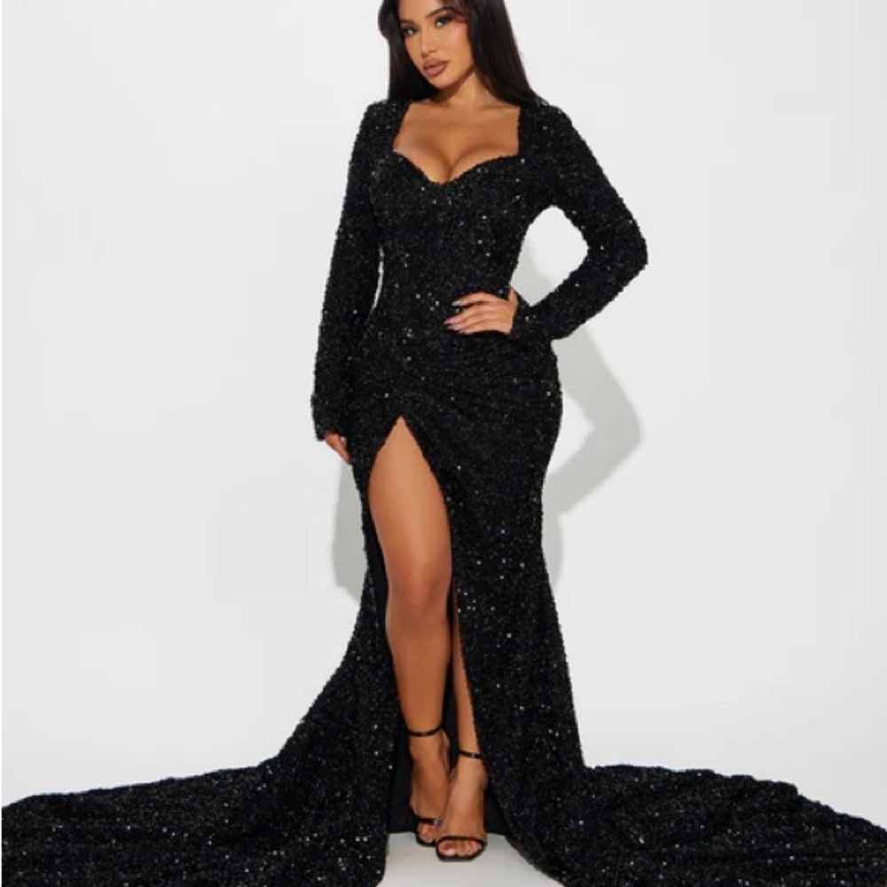 Elegant Black Sequin Evening Gown